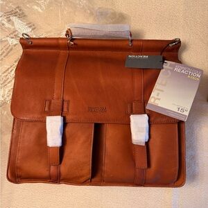 Kenneth Cole Reaction Brown Leather Messenger Bag